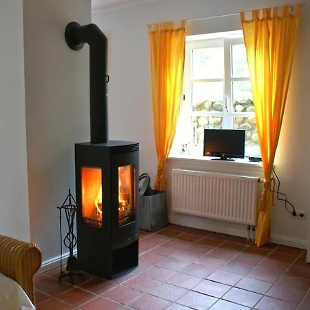 Apartment In Mit Garten Und Terrasse