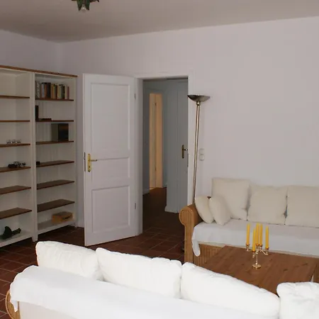 In Mit Garten Und Terrasse Apartment Semlow