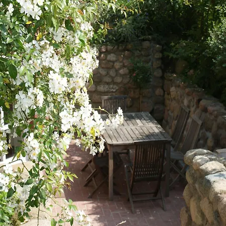 Apartment In Mit Garten Und Terrasse Semlow